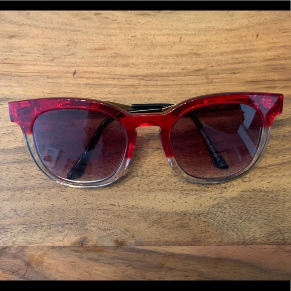 Thierry Lasry Sunglasses - Picture 1 of 3